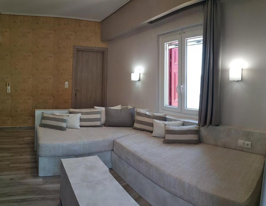 Apartment Toula Pétra Extérieur photo