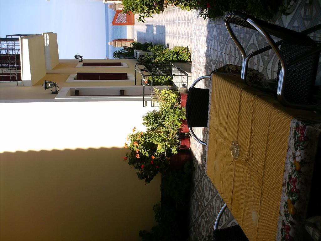 Apartment Toula Pétra Extérieur photo