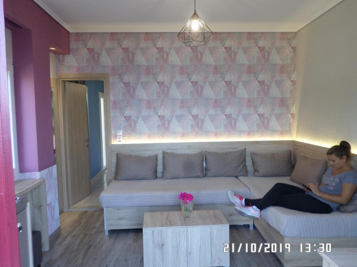 Apartment Toula Pétra Extérieur photo